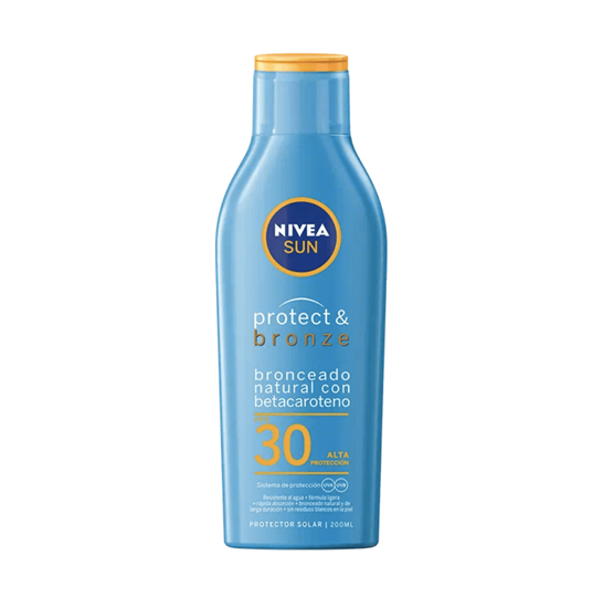 Imagen de Protector solar y bronceador con betacaroteno Nivea Sun Protect & Bronze FPS 30 200ml