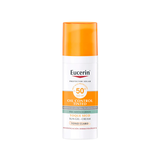 Imagen de Protector solar facial con color toque seco anti-brillo para piel mixta a grasa Eucerin Oil Control Tinted FPS 50+ tono claro 50ml