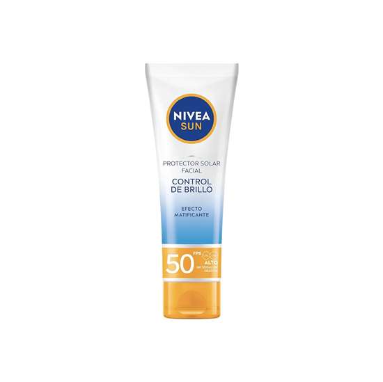 Imagen de Protector solar facial efecto matificante Nivea Sun Control Brillo FPS 50 50ml