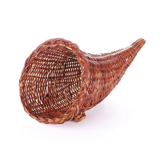 Imagen de Cesta de mimbre en forma de cornucopia (cuerno de la abundancia) mediana